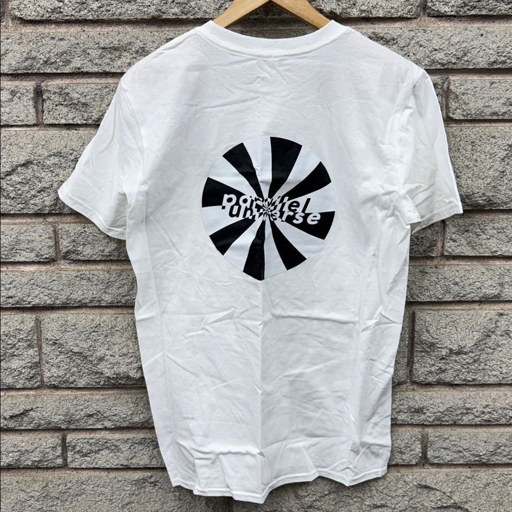 Parallel universe shirt Brand New - Picture 2 of 4